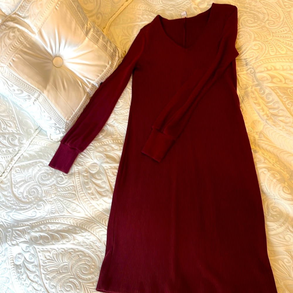 Burgundy sweater dress. Size medium ( Tall )